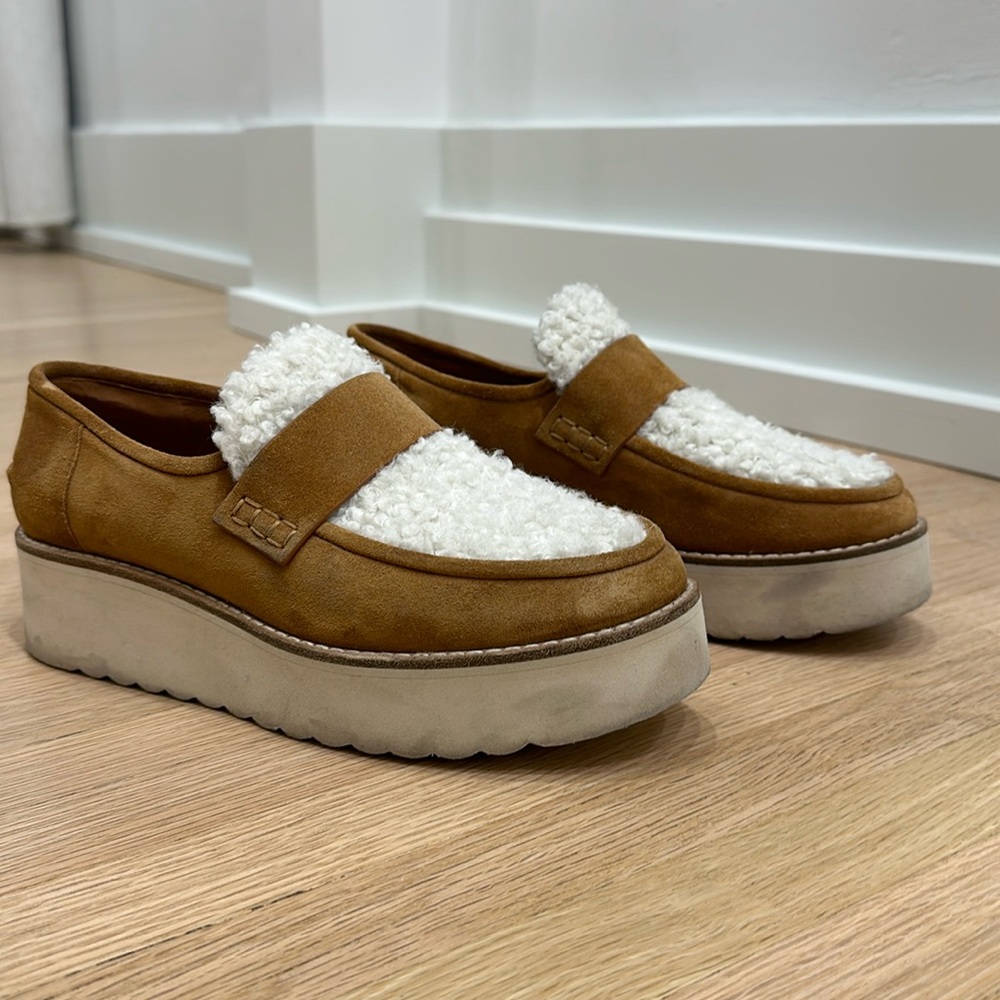 Vince platform leather and faux sheepskin slides. Size US 5.5.